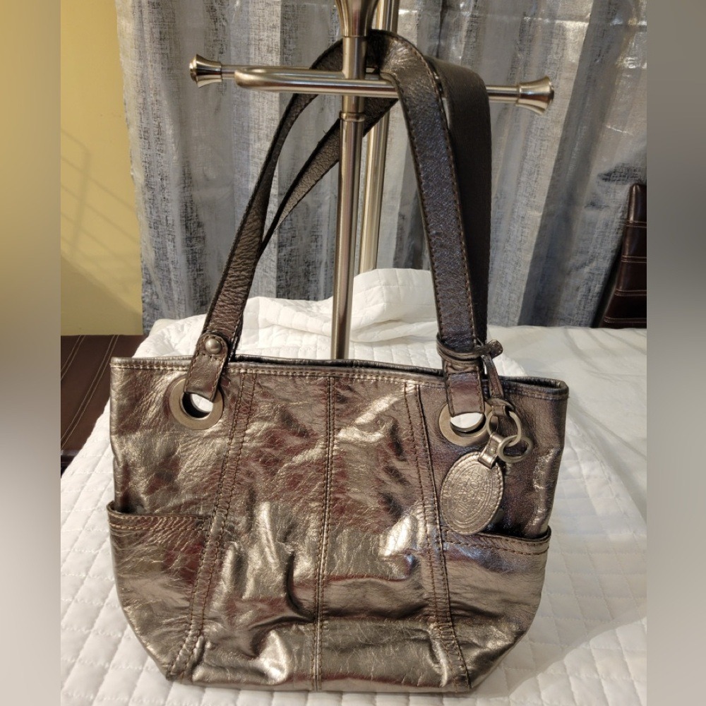 Fossil Long Live Vintage Hathaway Tote Silver Metallic Distressed Leather Grunge